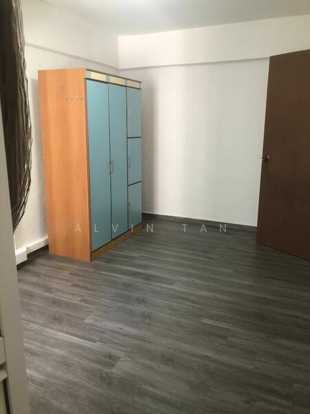 For Rent - Serangoon avenue 4