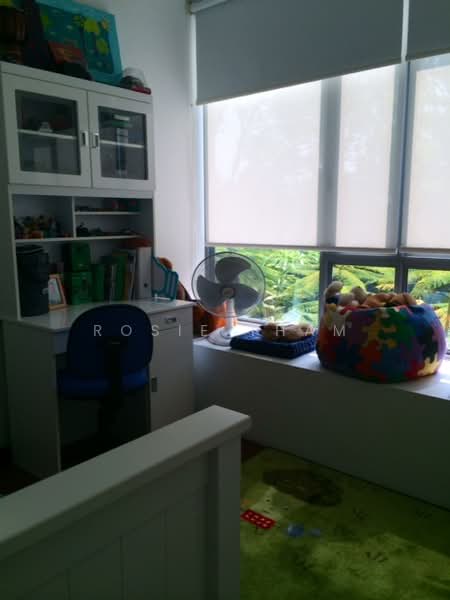 For Rent - Holland Residences