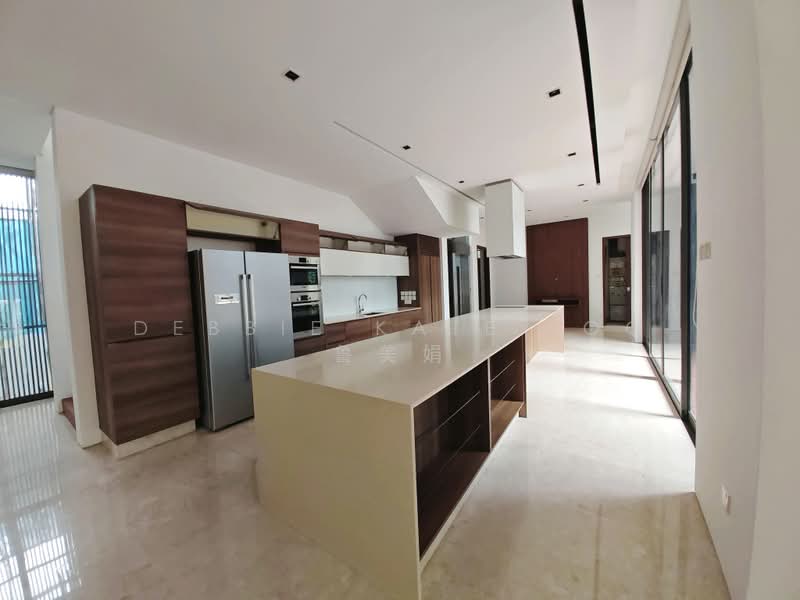 VICTORIA PARK VICINITY MODERN BUNGALOW W LIFT GARDEN POOL, Rebecca Road, 6 Bedrooms, 11,000 sqft, Bungalow House For Rent, by Debbie Kate Loo 鲁美娟, 17426985 - PropertyGuru.com.sg