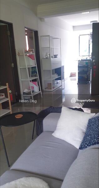Loyang Valley, 200 Loyang Avenue, 2 Bedrooms, 1,063 sqft, Condominium For Rent, by Helen Ong, 17432071 - PropertyGuru.com.sg