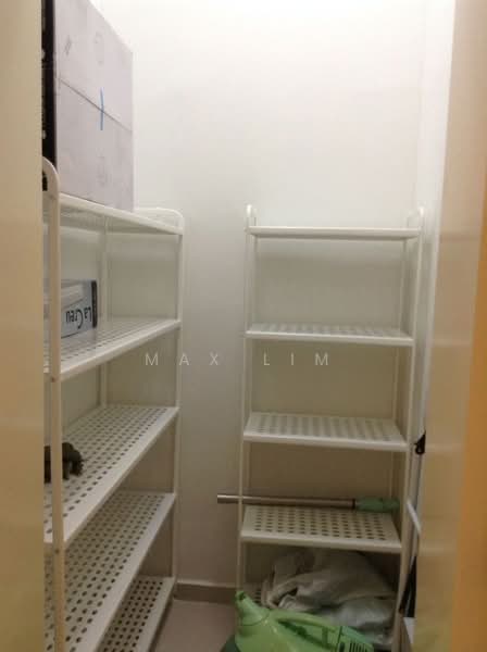 East Village, 430 Upper Changi Road, 1 Bedroom, 409 sqft, Condominium For Rent, by Max Lim, 17563704 - PropertyGuru.com.sg