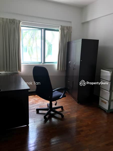 Stratford Court, 41A Bedok Ria Crescent, 2 Bedrooms, 915 sqft, Condominium For Rent, by Derek Tan, 17566811 - PropertyGuru.com.sg