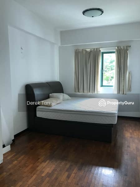 Stratford Court, 41A Bedok Ria Crescent, 2 Bedrooms, 915 sqft, Condominium For Rent, by Derek Tan, 17566811 - PropertyGuru.com.sg