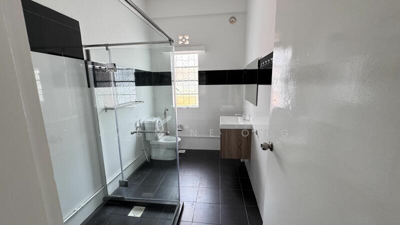 For Rent - Telok Kurau park