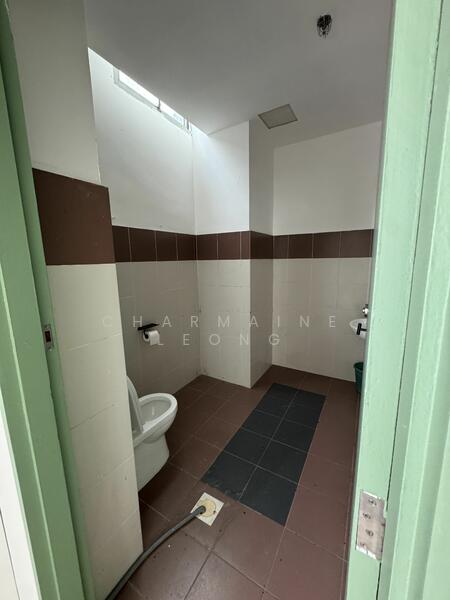 Acetech Centre, 19 Jalan Kilang Barat, 969 sqft, Light Industrial (B1) For Rent, by Charmaine Leong, 17601103 - CommercialGuru.com.sg