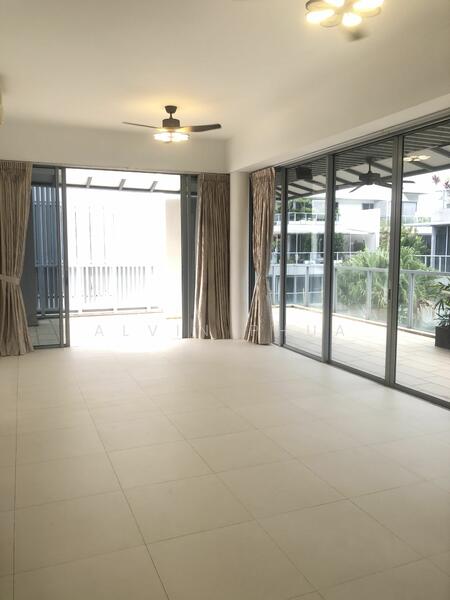 For Rent - Breeze By The East