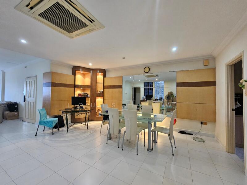 The Summit, 451 Upper East Coast Road, 3 Bedrooms, 1,668 sqft, Condominium For Rent, by Louis Leow, 17636387 - PropertyGuru.com.sg