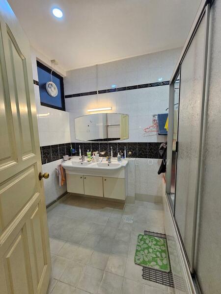 The Summit, 451 Upper East Coast Road, 3 Bedrooms, 1,668 sqft, Condominium For Rent, by Louis Leow, 17636387 - PropertyGuru.com.sg