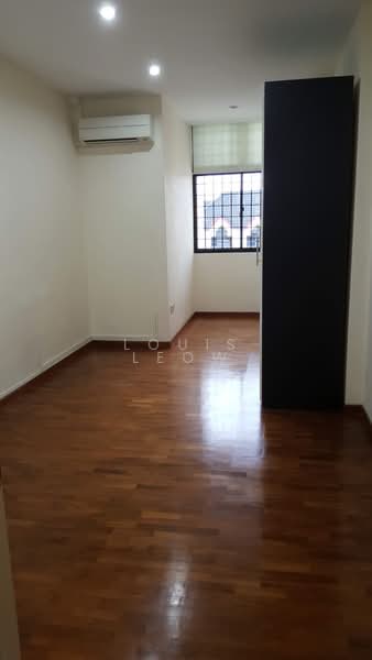 For Rent - The Summit