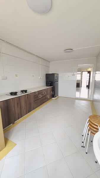 For Rent - 112 Hougang Avenue 1