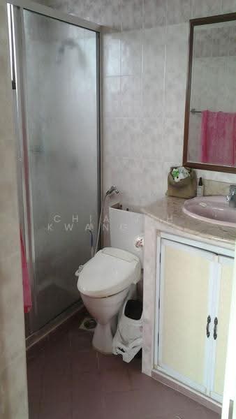 Braddell View, 10 Braddell Hill, Ang Mo Kio / Bishan / Thomson, 3 Bedrooms, 1,701 sqft, Apartment For Rent, by Chia Jyh Kwang Alan, 17687719 - Bathroom - PropertyGuru.com.sg