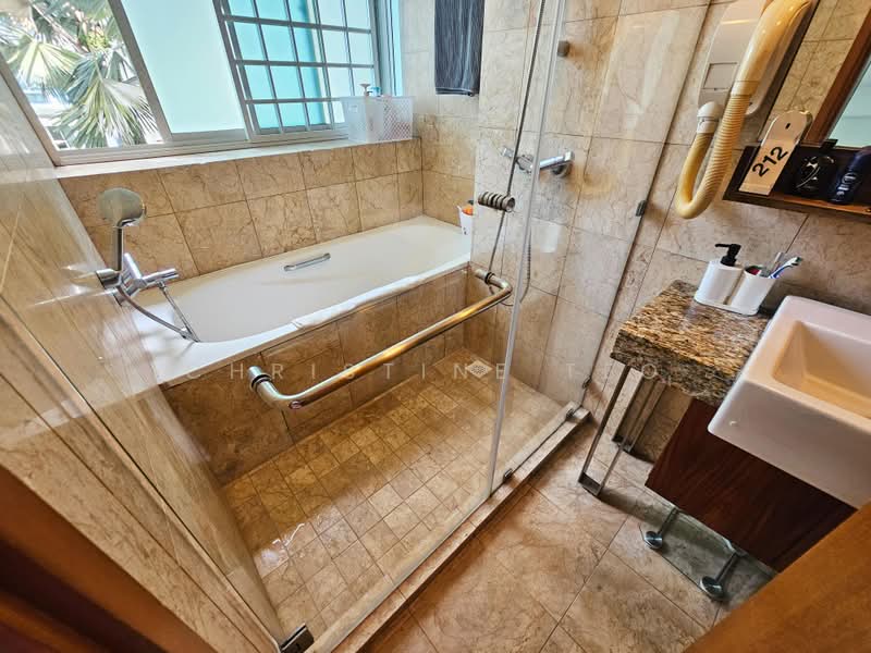 Gardenvista, 962 Dunearn Road, 2 Bedrooms, 872 sqft, Condominium For Rent, by Christine Teo, 17698154 - PropertyGuru.com.sg