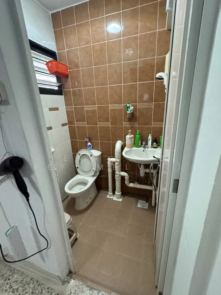 110 Ang Mo Kio Avenue 4, 110 Ang Mo Kio Avenue 4, 2 Bedrooms, 721 sqft, HDB Flat For Rent, by Teng Jang Fey (Melvin), 17715149 - PropertyGuru.com.sg