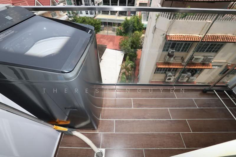 Suites @ Topaz, 3 Topaz Road, Balestier / Toa Payoh, 2 Bedrooms, 624 sqft, Condominium For Rent, by Theresa Nguyen, 17736658 - Balcony @ Living Room - PropertyGuru.com.sg