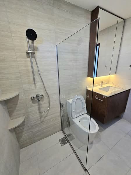 The Anchorage, 370A Alexandra Road, 2 Bedrooms, 1,238 sqft, Condominium For Rent, by Ng Jonathan, 17775171 - PropertyGuru.com.sg