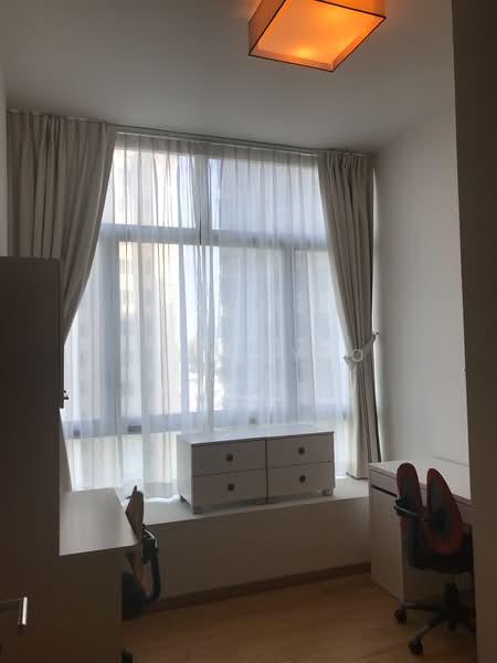 Soleil @ Sinaran, 6 Sinaran Drive, 3 Bedrooms, 1,452 sqft, Condominium For Rent, by Ethel Yeo G.B, 17775637 - PropertyGuru.com.sg