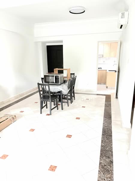 Symphony Heights, 43 Hume Avenue, 2 Bedrooms, 990 sqft, Condominium For Rent, by May Goh, 17782550 - PropertyGuru.com.sg