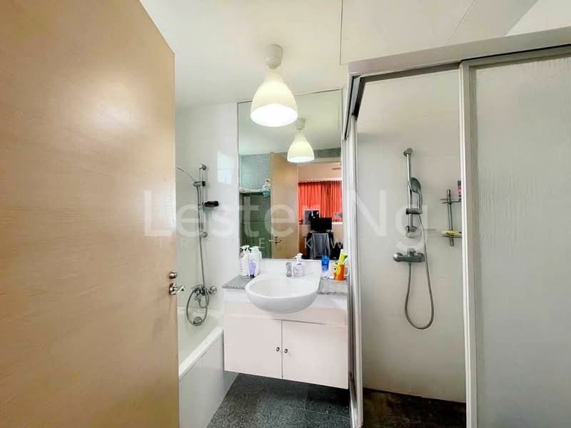 Golden Heights, 126 Serangoon Avenue 3, 2 Bedrooms, 780 sqft, Apartment For Rent, by Irene Kwek, 17792767 - PropertyGuru.com.sg