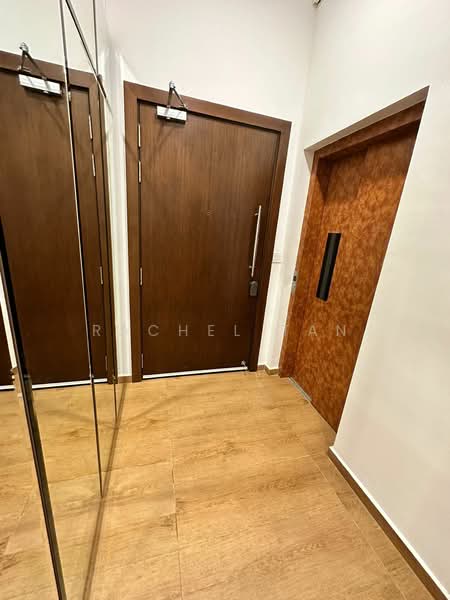 Eleven @ Holland, 11 Holland Link, 5 Bedrooms, 3,735 sqft, Cluster House For Rent, by Rachel Tan, 17825120 - Pte lift - PropertyGuru.com.sg