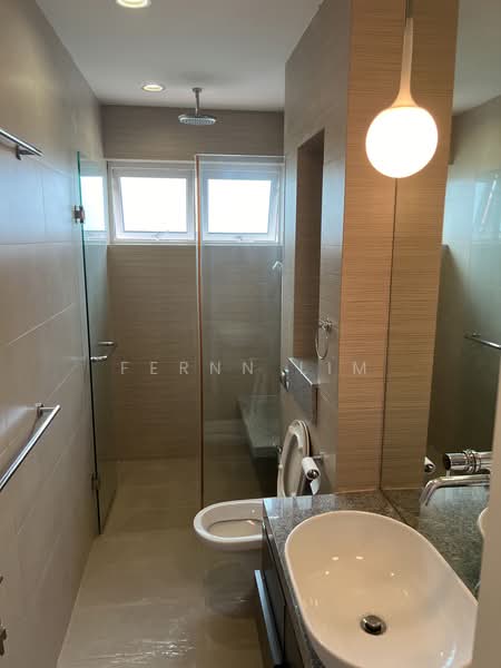 Serangoon Garden Estate, 112 Cowdray Avenue, 4 Bedrooms, 4,000 sqft, Semi-Detached House For Rent, by Fernn Lim, 17840810 - PropertyGuru.com.sg