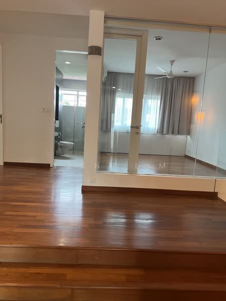 Serangoon Garden Estate, 112 Cowdray Avenue, 4 Bedrooms, 4,000 sqft, Semi-Detached House For Rent, by Fernn Lim, 17840810 - PropertyGuru.com.sg
