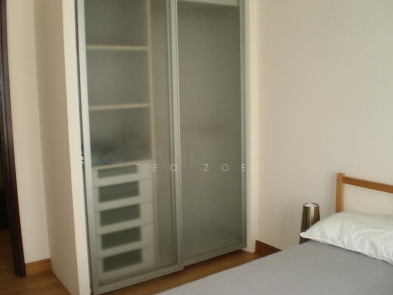 Robertson 100, 100 Robertson Quay, 2 Bedrooms, 872 sqft, Apartment For Rent, by Teo Zoe, 17843470 - Bedroom 2 - PropertyGuru.com.sg