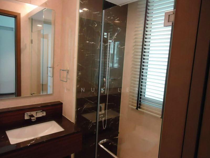 The Glyndebourne, 38 Trevose Crescent, Newton / Novena, 4 Bedrooms, 2,433 sqft, Condominium For Rent, by Linus Lee, 17849147 - Jnr Master Bathroom - PropertyGuru.com.sg