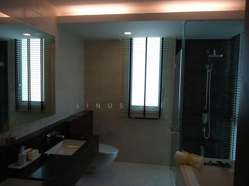 The Glyndebourne, 38 Trevose Crescent, Newton / Novena, 4 Bedrooms, 2,433 sqft, Condominium For Rent, by Linus Lee, 17849147 - Ensuite Bathroom - PropertyGuru.com.sg