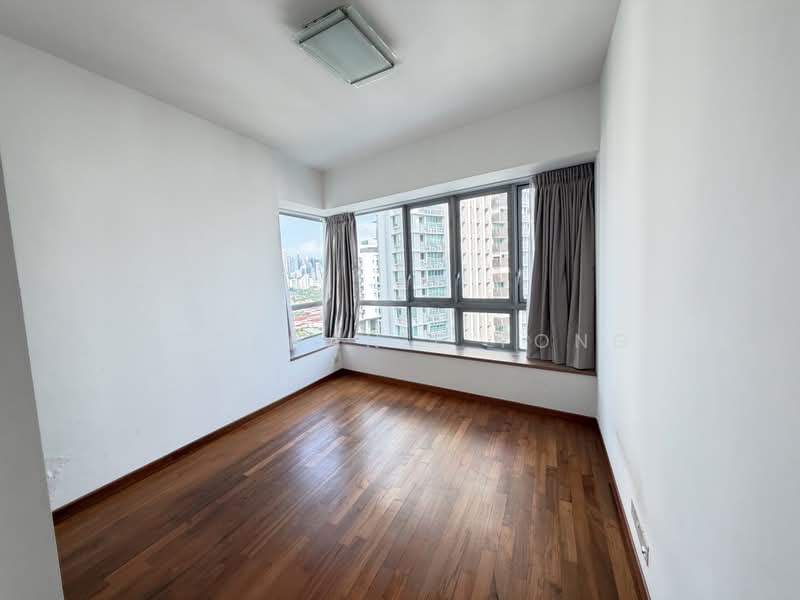 Twin Regency, 26 Kim Tian Road, 3 Bedrooms, 1,216 sqft, Condominium For Rent, by Stephanie Yong, 17869210 - PropertyGuru.com.sg