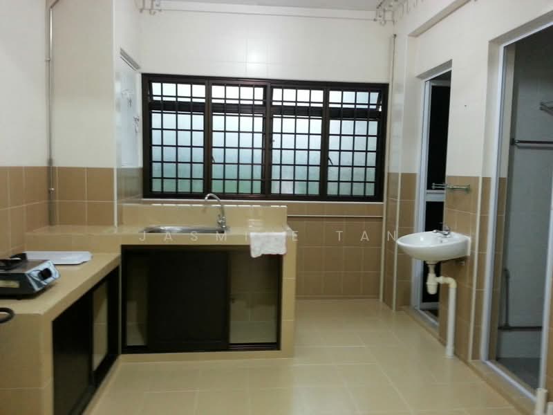 toa payoh lorong 4, , 2 Bedrooms, 990 sqft, HDB Flat For Rent, by Jasmine Tan, 17879618 - Well kept Kitchen - PropertyGuru.com.sg