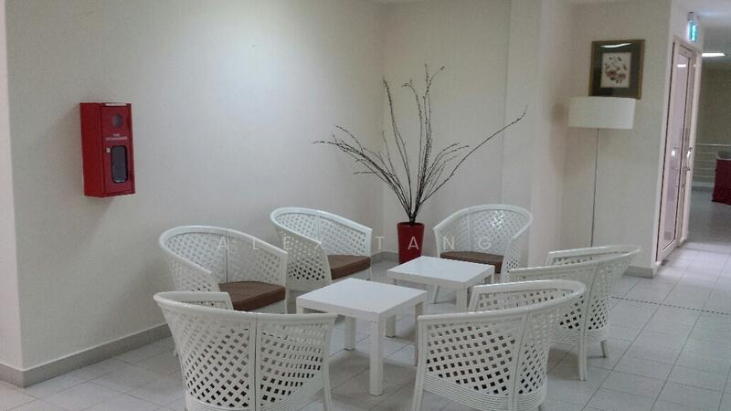 Farrer Road, 82 Farrer Road, 1,388 sqft, Other Retail For Rent, by Alex Tang 陳拁燐, 17881725 - lounge - CommercialGuru.com.sg