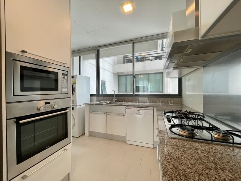 Rivergate, 99 Robertson Quay, 4 Bedrooms, 1,894 sqft, Apartment For Rent, by Lewis Huang, 17884837 - PropertyGuru.com.sg