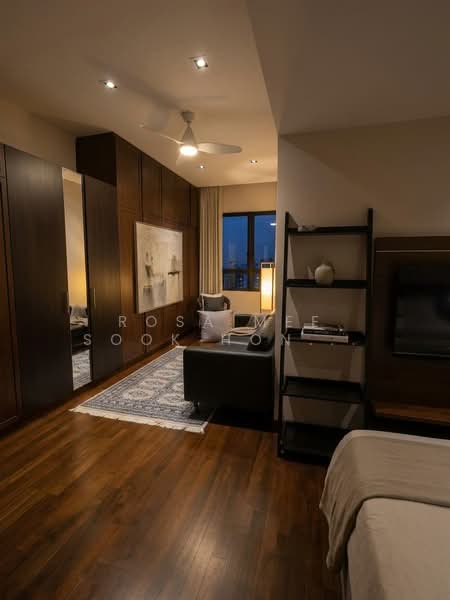 Four Seasons Park, 8 Cuscaden Walk, 4 Bedrooms, 2,260 sqft, Condominium For Rent, by Rosa Mee Sook Hong Ciupa, 17904052 - PropertyGuru.com.sg