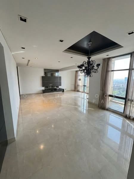 Four Seasons Park, 8 Cuscaden Walk, 3 Bedrooms, 2,260 sqft, Condominium For Rent, by Rosa Mee Sook Hong Ciupa, 17904052 - Living room fm family area - PropertyGuru.com.sg