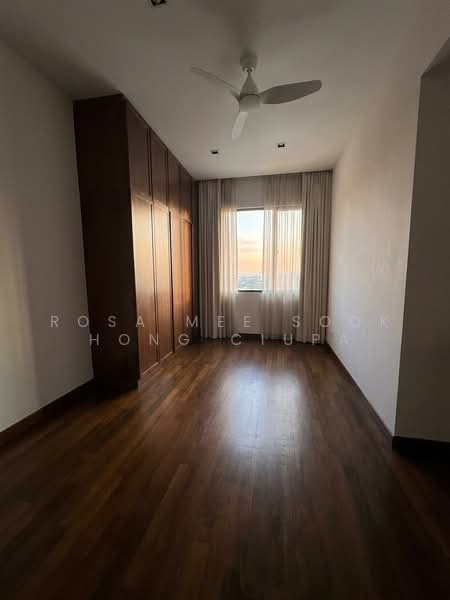 Four Seasons Park, 8 Cuscaden Walk, 3 Bedrooms, 2,260 sqft, Condominium For Rent, by Rosa Mee Sook Hong Ciupa, 17904052 - 3rd room section 2 - PropertyGuru.com.sg