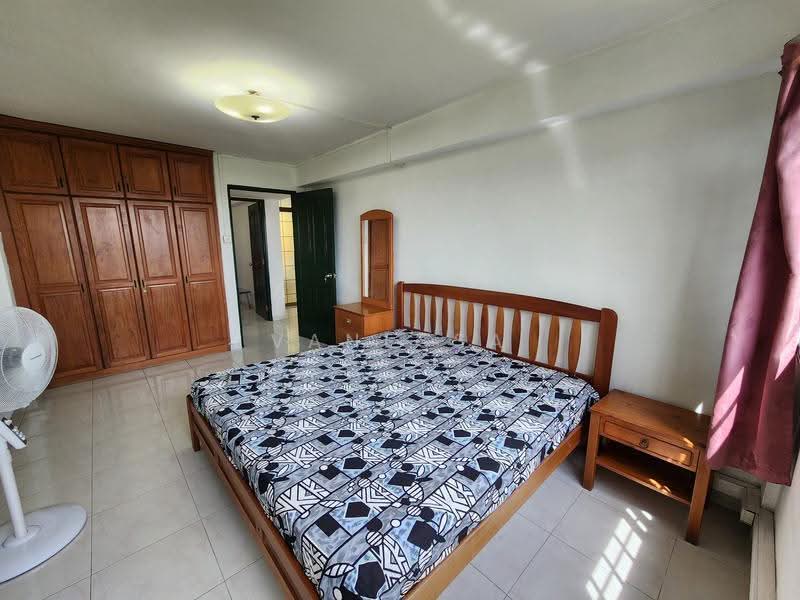 31 Marine Crescent, 31 Marine Crescent, East Coast / Marine Parade, 2 Bedrooms, 818 sqft, HDB Flat For Rent, by Vanessa Terk, 17914386 - Bedroom - PropertyGuru.com.sg