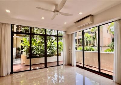 For Rent - Eleven @ Holland