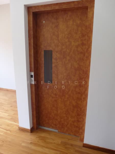 Eleven @ Holland, 11 Holland Link, 5 Bedrooms, 3,735 sqft, Cluster House For Rent, by Frederick Foo, 17919559 - Internal lift - PropertyGuru.com.sg