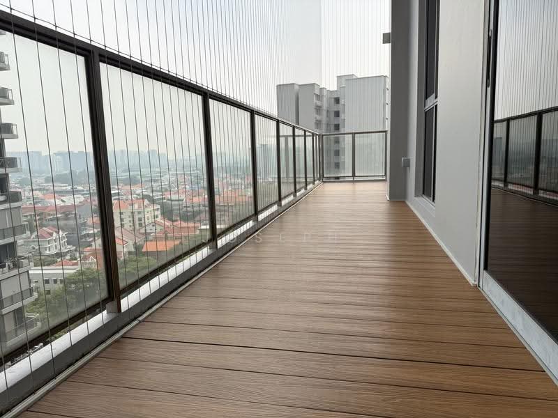 Questa @ Dunman, 543 Dunman Road, East Coast / Marine Parade, 4 Bedrooms, 1,345 sqft, Condominium For Rent, by Joseph de Witt, 17940035 - Balcony - PropertyGuru.com.sg