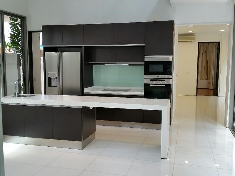 kitchen, dining hall