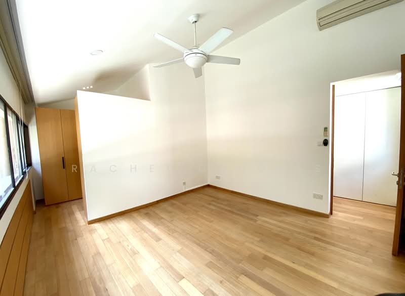 Sommerville Park, Sommerville Estate Road, 4 Bedrooms, 3,300 sqft, Cluster House For Rent, by Rachel Douglas, 17947554 - Master bedroom - PropertyGuru.com.sg