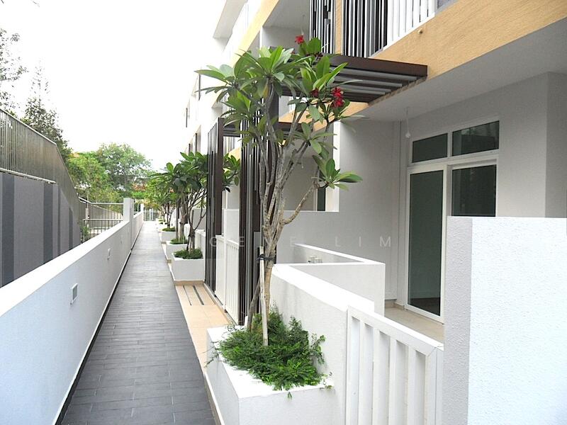 East Village, 430 Upper Changi Road, 108 sqft, Mall Shop For Sale, by Eugene Lim, 17958012 - CommercialGuru.com.sg