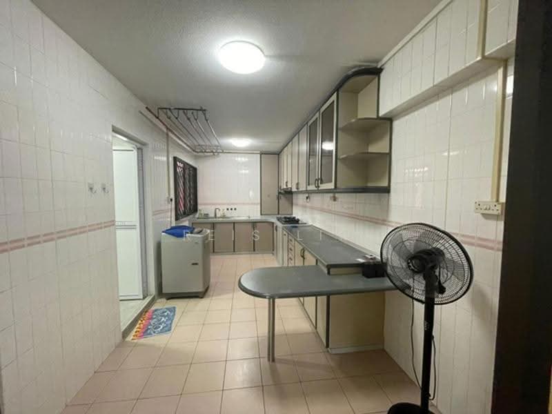 442 Sin Ming Avenue, 442 Sin Ming Avenue, Ang Mo Kio / Bishan / Thomson, 4 Bedrooms, 1,313 sqft, HDB Flat For Rent, by Reis Lim, 17961055 - Kitchen - PropertyGuru.com.sg