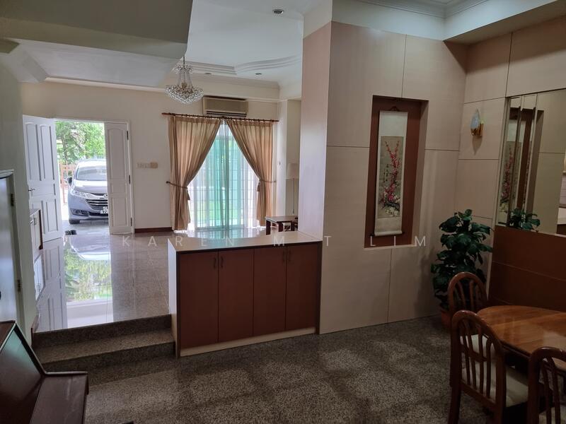 For Rent - Westwood Park