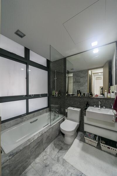 Rivergate, 99 Robertson Quay, 2 Bedrooms, 1,044 sqft, Apartment For Rent, by Julin Tan, 17978876 - PropertyGuru.com.sg