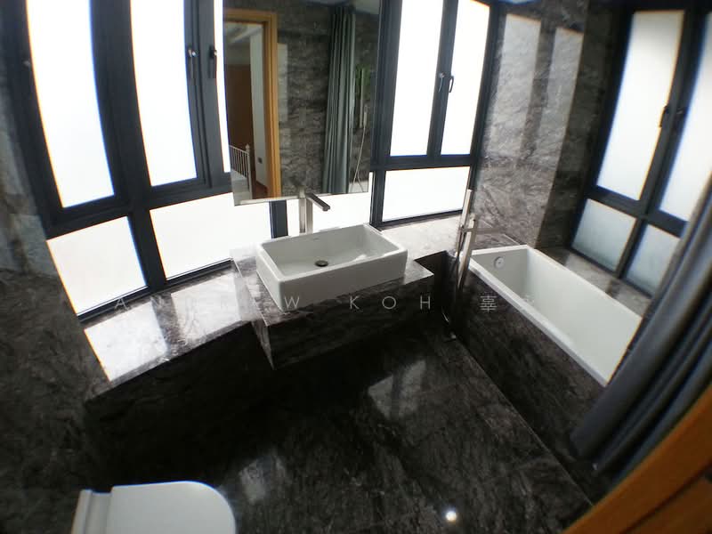 Lucida Apartment For Sale at S$ 1,900,000 | PropertyGuru Singapore