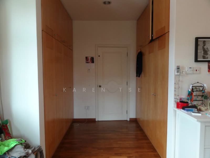 Park Vale at Watten Estate, Park Vale, 5 Bedrooms, 4,500 sqft, Detached House For Rent, by Karen Tse, 17998864 - Walk in Wardrobe - PropertyGuru.com.sg