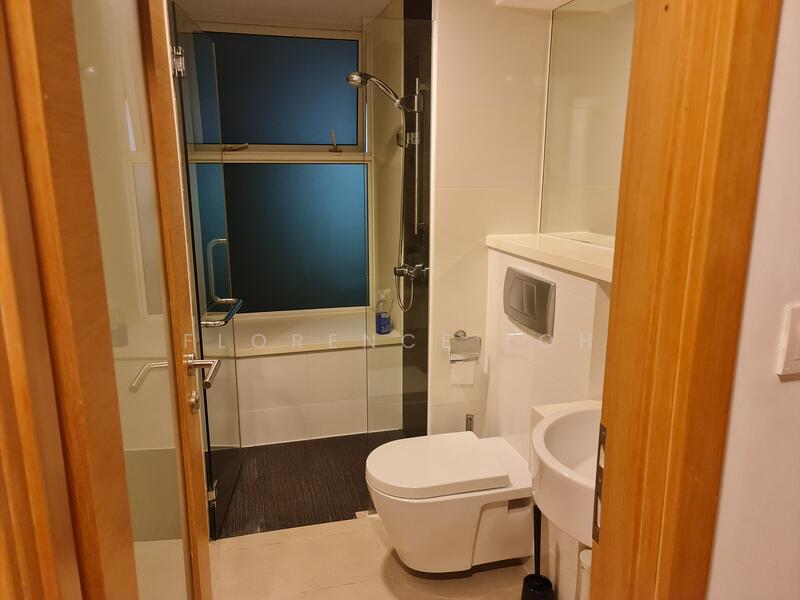 Parc Emily, 5 Mount Emily Road, 3 Bedrooms, 1,206 sqft, Condominium For Rent, by Florence Loh, 18003735 - PropertyGuru.com.sg