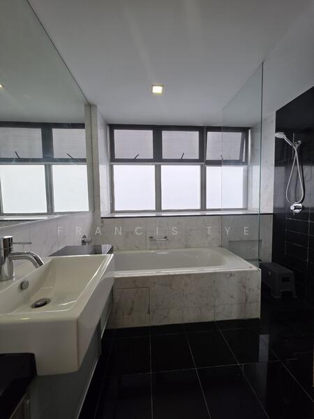 For Rent - The Calrose