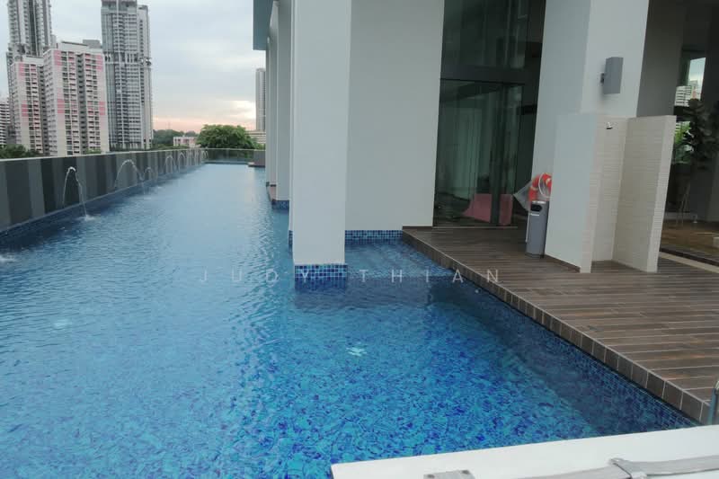 SkySuites 17, 17 Jalan Rajah, 1 Bedroom, 377 sqft, Apartment For Rent, by Judy Thian, 18046068 - swimming pool - PropertyGuru.com.sg